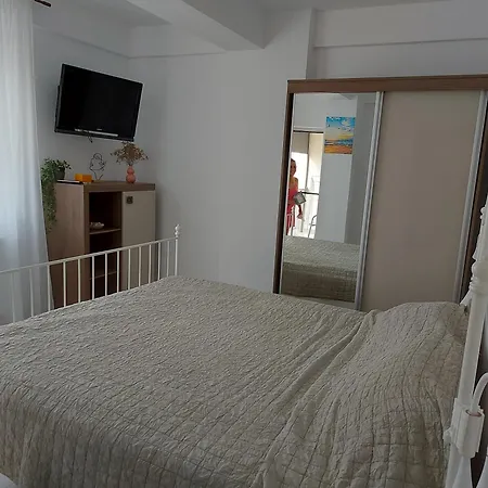 23 Valuri, 2 Camere, 2 Bai Apartment